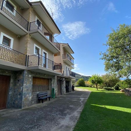 Artemis Mezonetes Apartment Kalavryta Exterior photo