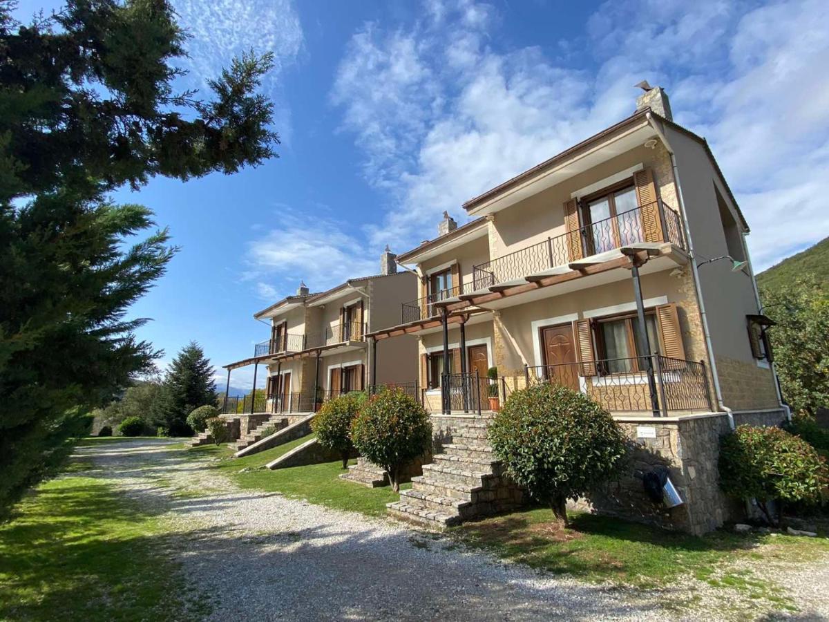 Artemis Mezonetes Apartment Kalavryta Exterior photo